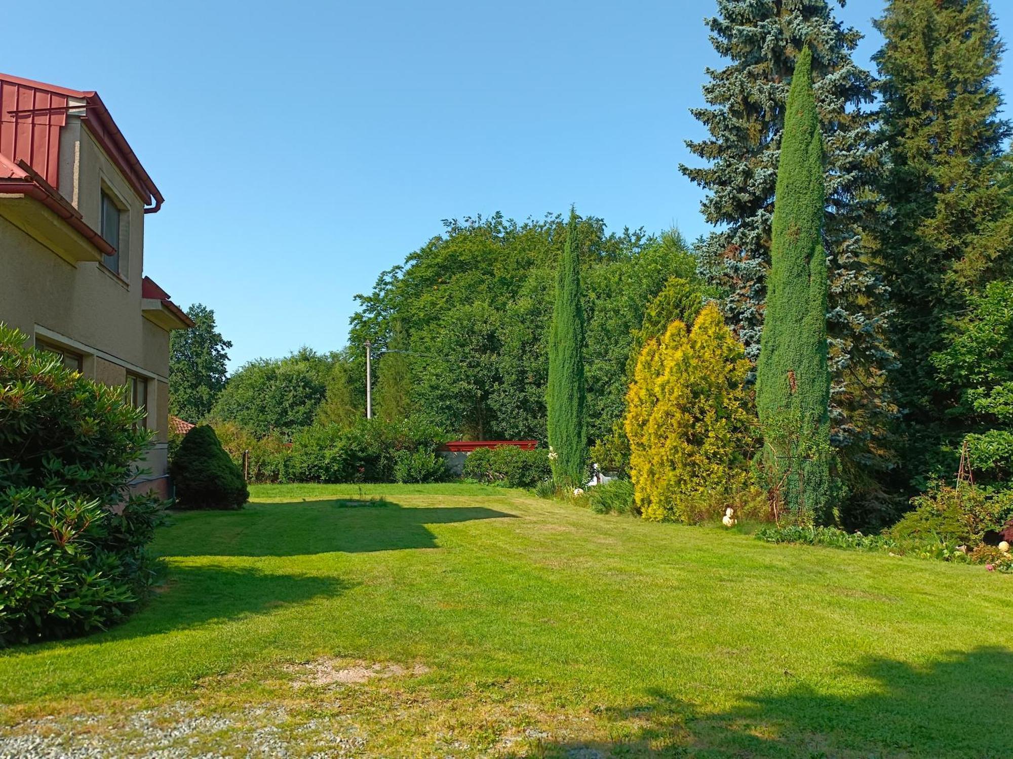 Apartman Za Lesem Červený Kostelec 外观 照片
